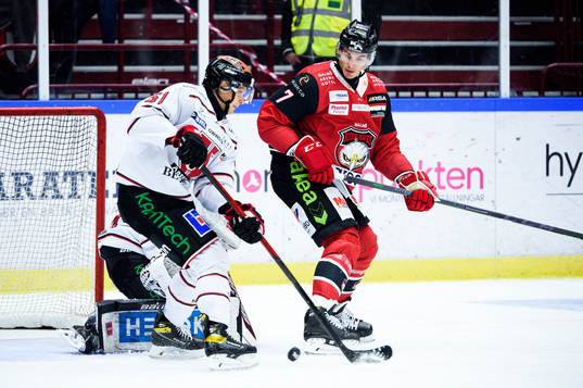 Örebros Kristian Näkyvä och Malmö Redhawks Oliver