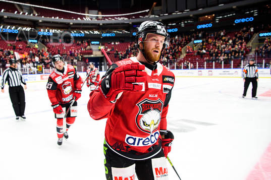 Malmö Redhawks Joakim Ryan jublar