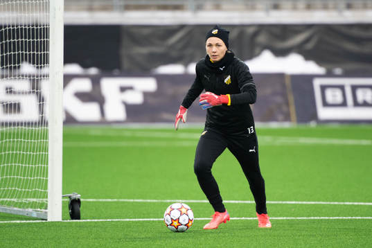 Häckens goalkeeper Jennifer Falk