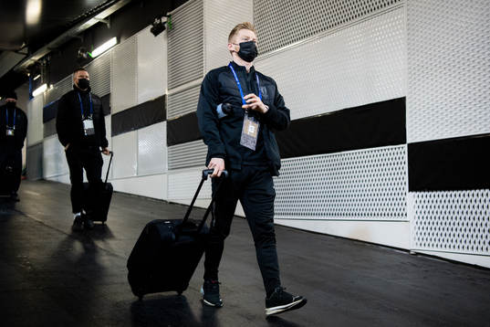 Anders Christiansen of Malmö FF arrive at the arena