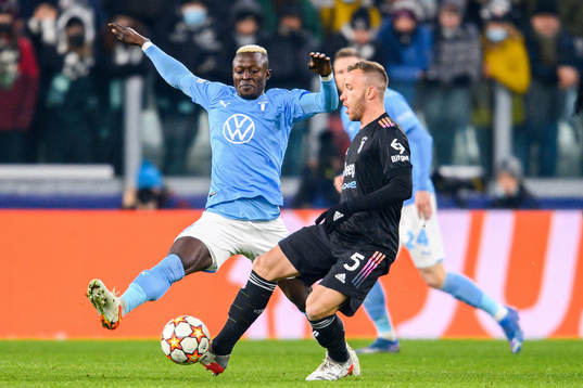 Bonke Innocent of Malmö FF and Melo Arthur of Juventus