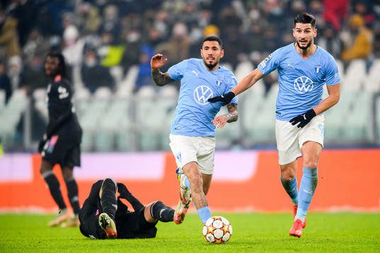Sergio Pena and Antonio Colak of Malmö FF