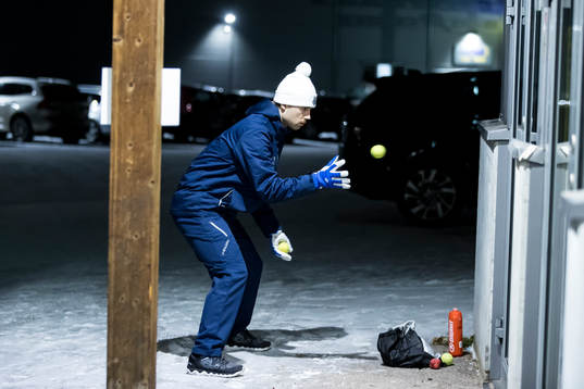Leksands målvakt Kasimir Kaskisuo innan ishockeymatchen i