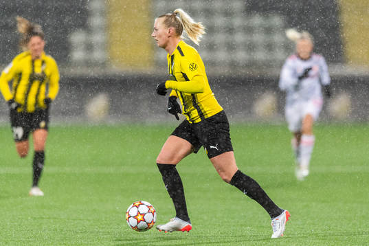 Stina Blackstenius of Häcken
