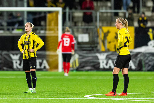 Filippa Curmark of Häcken looks dejected