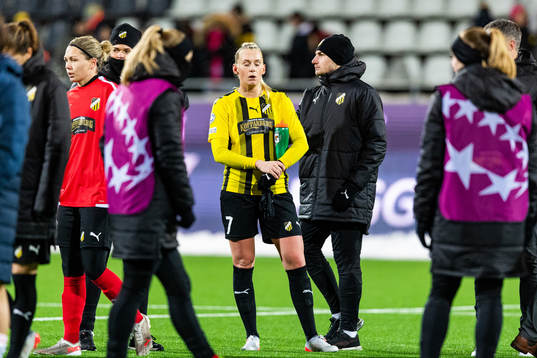 Stina Blackstenius of Häcken looks dejected