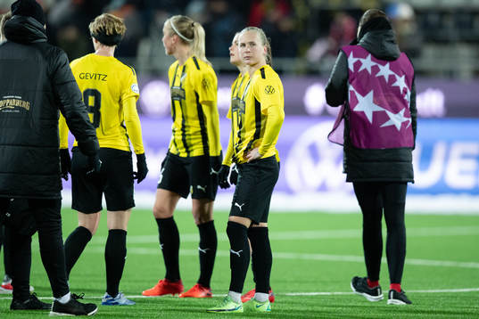 Filippa Curmark of Häcken looks dejected
