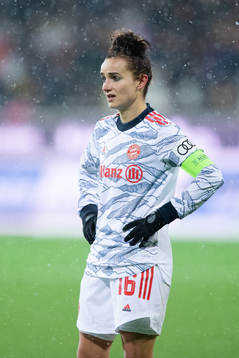 Lina Magull of Bayern Munich