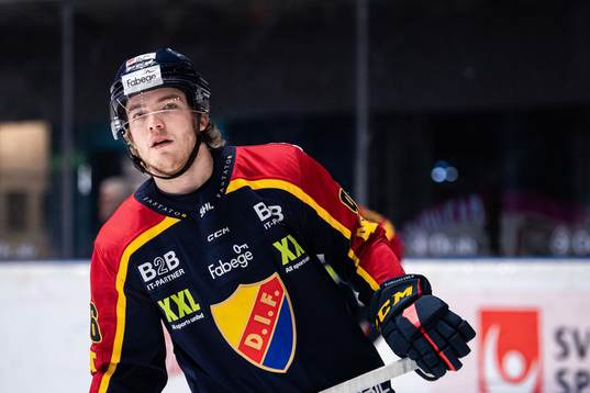 Djurgårdens Emil Berglund
