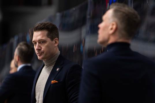 Växjös tränare Sam Hallam