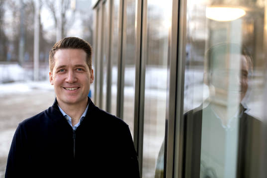 Sveriges nya förbundskapten Sam Hallam
