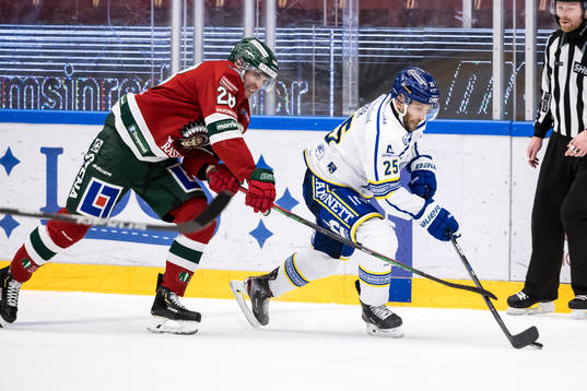 Frölundas Johan Sundström och Leksands Carter Camper