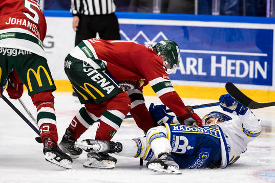 Frölundas Nicklas Lasu och Leksands Patrik Zackrisson