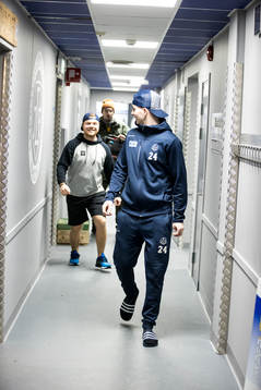 Leksands Isak Rosén innan ishockeymatchen i SHL mellan