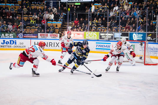 s Tommi Huhtala