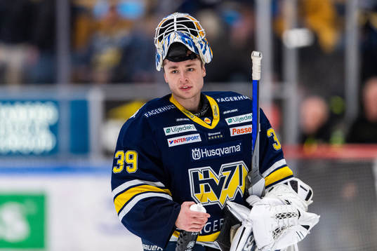 s målvakt Filip Larsson