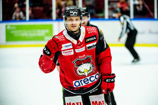 Malmö Redhawks Johan Olofsson jublar