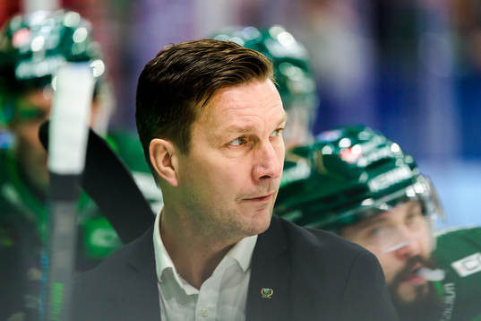 Färjestads tränare Johan Pennerborn