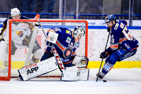 Växjös målvakt Adam Åhman och Erik Josefsson