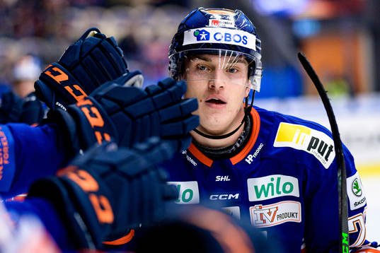 Växjös Pontus Holmberg jublar