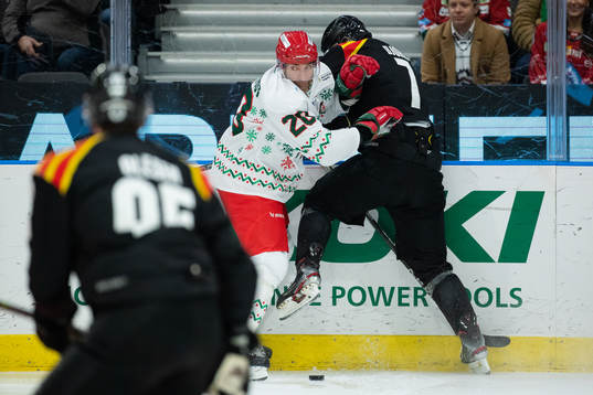 Frölundas Joel Lundqvist och Brynäs Marcus Björk