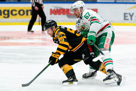 Skellefteås Oskar Nilsson och Rögles Leon Bristedt