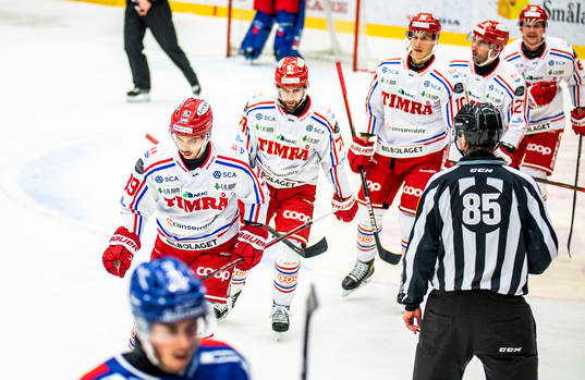 Timrås Ty Rattie jublar
