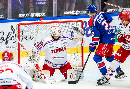 Timrås målvakt Jacob Johansson och Oskarshamns John