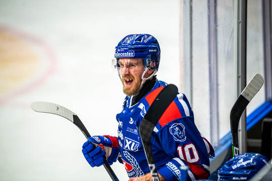 Oskarshamns Dale Weise har ont