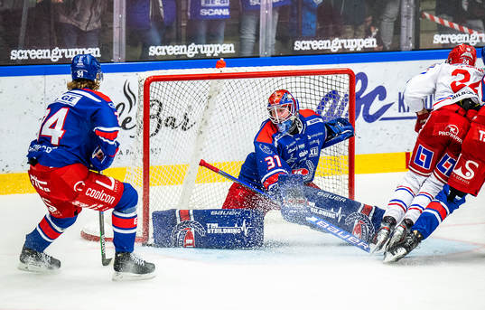 Oskarshamns målvakt Tim Juel