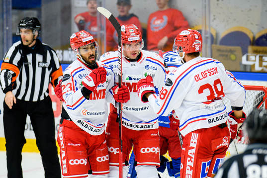 Timrås Jeremy Boyce-Rotevall jublar