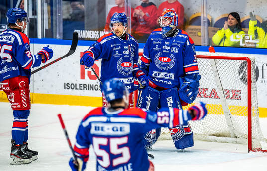 Oskarshamns Lukas Pilö, Brian Cooper, målvakt Tim Juel