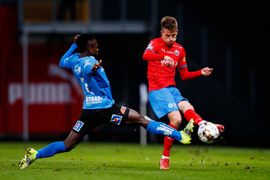 Halmstads Thomas Boakye och Helsingborgs Bödvar Bödvarsson