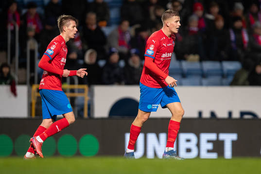 Helsingborgs Bödvar Bödvarsson och Casper Widell deppar