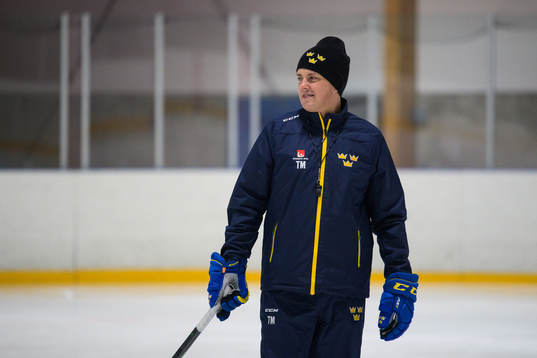 Head coach Tomas Montén of the Swedish under-20 national