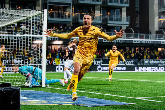 Erik Botheim of Bodø/Glimt celebrates