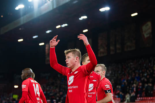 Aune Selland Heggebø of Brann celebrates