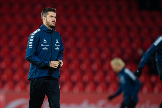 Joachim Thomassen of Sarpsborg 08 warms up