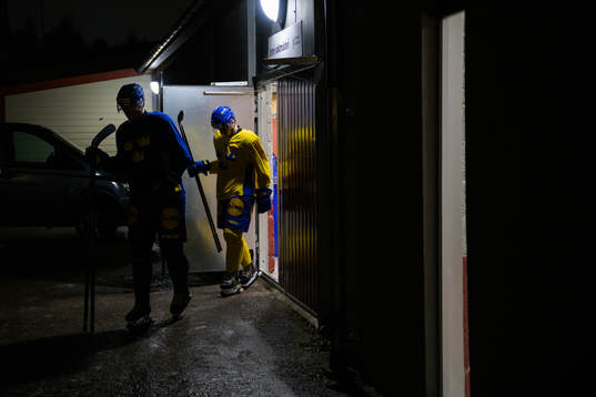 Players of the Swedish under-20 national ice hockey team