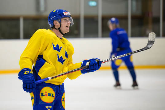 Zion Nybeck of the Swedish under-20 national ice hockey team