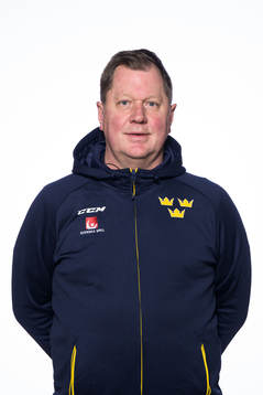 Goaltender coach Peter Andersson of the Swedish under-20