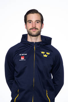 Physiotherapist Oscar Björsfält of the Swedish under-20
