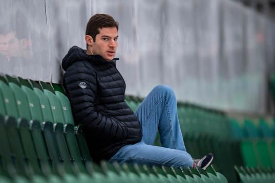 Rögles hockeyanalytiker Zach Ellenthal