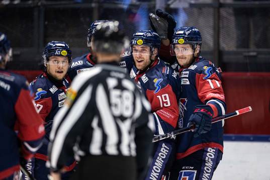 Linköpings Patrick Russel jublar