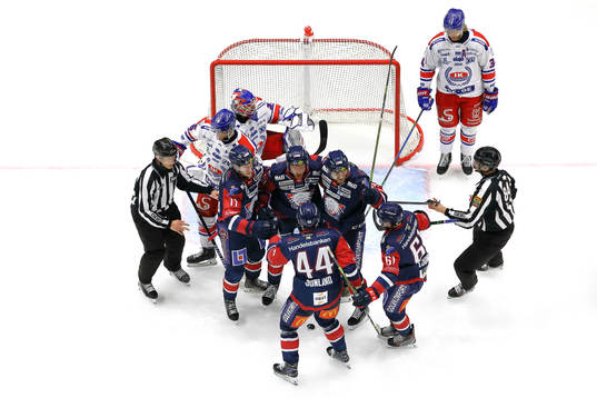 under ishockeymatchen i SHL mellan Linköping och Oskarshamn