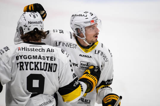 Västerås Jimmie Jansson-Lorek och Mikael Frycklund jublar