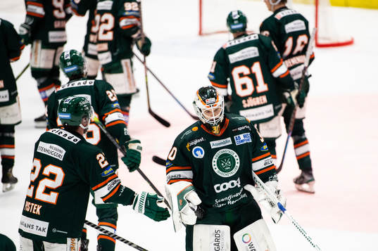 Kristianstads målvakt Olof Lindbom deppar