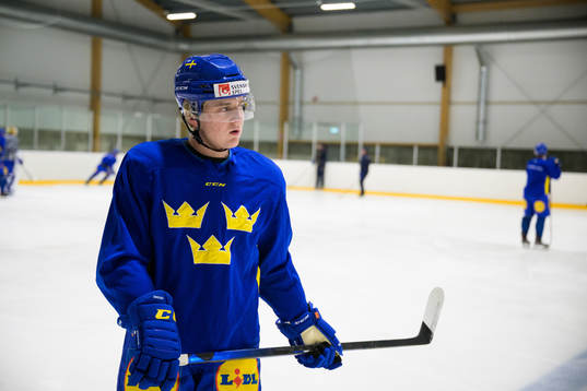 Emil Andrae of the Swedish under-20 national ice hockey team