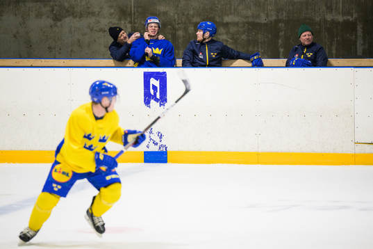 Physiotherapist Billy Nilsson gives Albert Sjöberg of the
