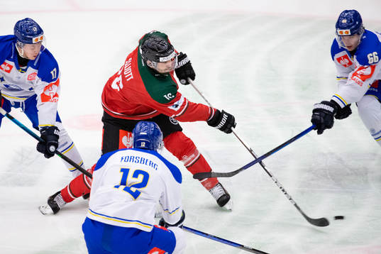Stefan Elliot  of Frölunda